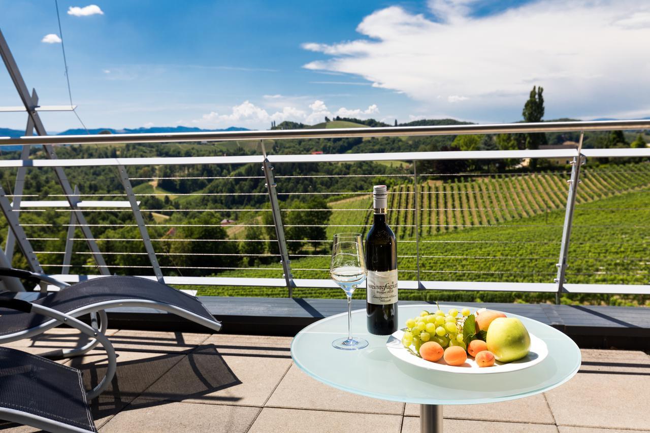 Weinrefugium Brolli Hotel Gamlitz Exterior foto